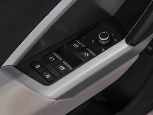 Used 2021 Audi Q3 2.0T Premium w/ Convenience Package image 46