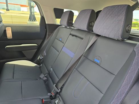 Used 2025 MINI Cooper Countryman S w/ Comfort Package Max image 15