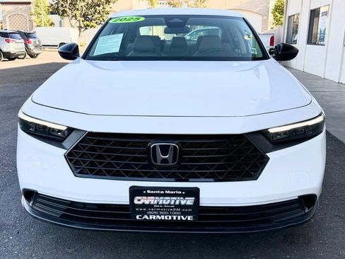 Used 2025 Honda Accord SE image 8