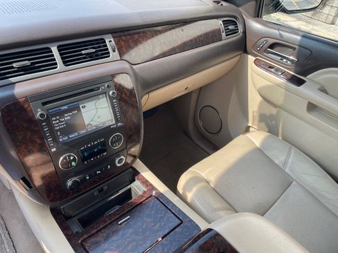 Used 2013 GMC Yukon XL Denali RWD image 59