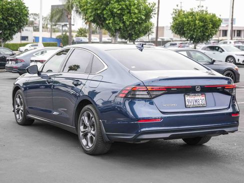 Used 2023 Honda Accord EX image 9