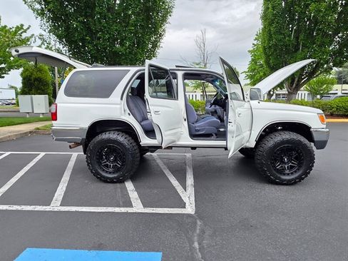 Used 1997 Toyota 4Runner SR5 AWD/4WD image 20
