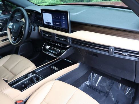 Used 2023 Lincoln Corsair Reserve FWD image 39