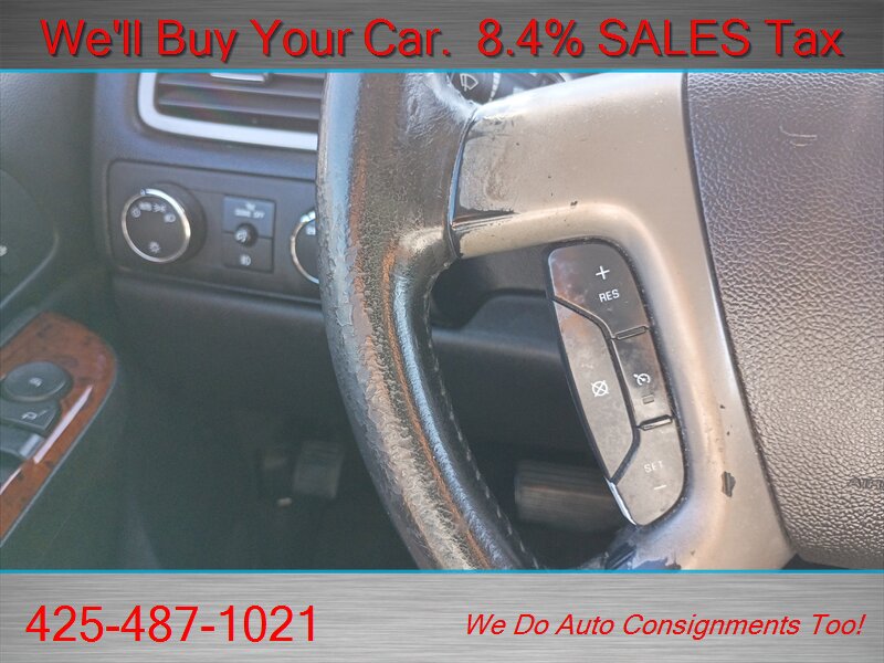 Used 2012 Chevrolet Suburban LT AWD/4WD image 24