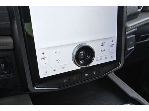 Certified 2023 Ford Expedition Limited image 23