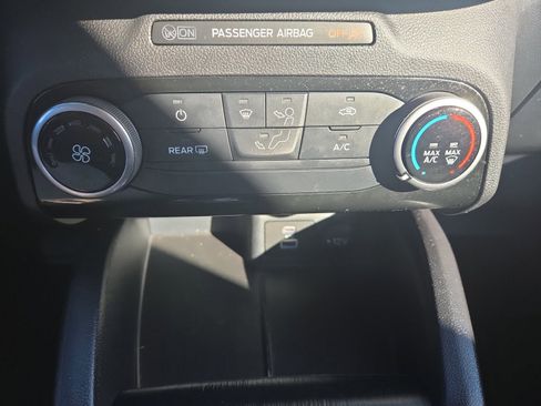 Certified 2022 Ford Escape SE image 20