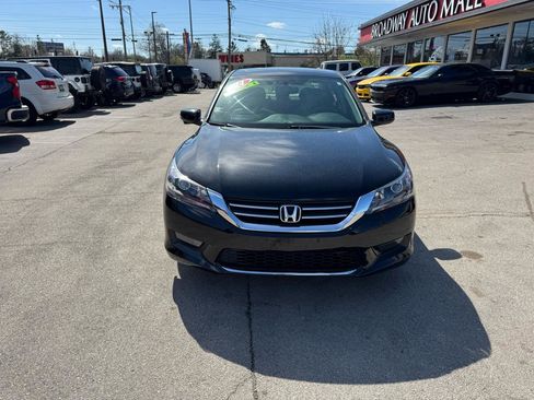 Used 2014 Honda Accord EX image 8