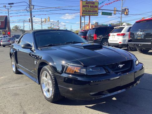 Used 2004 Ford Mustang GT image 1
