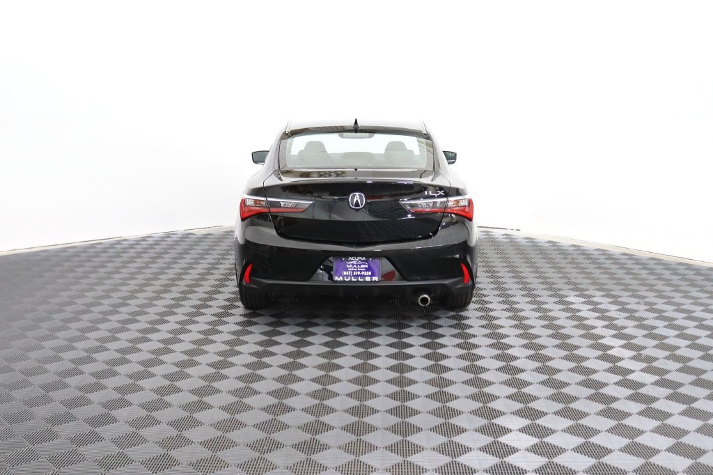 Used 2019 Acura ILX FWD image 8