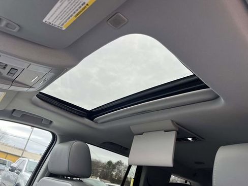 Used 2019 Chevrolet Tahoe LT image 22