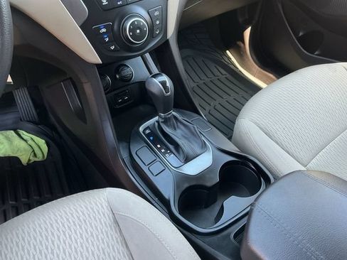 Used 2015 Hyundai Santa Fe Sport AWD/4WD image 18