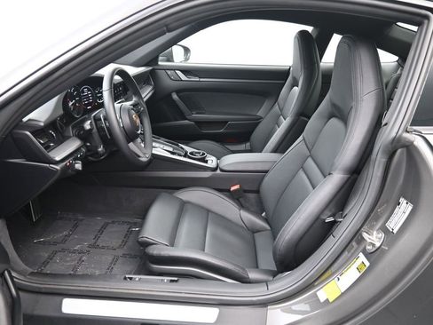 Certified 2024 Porsche 911 Carrera image 7