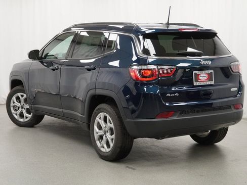 New 2026 Jeep Compass Latitude AWD/4WD image 13