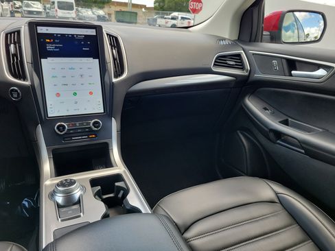 Used 2024 Ford Edge SEL w/ Convenience Package AWD/4WD image 17