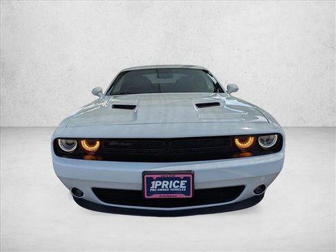 Used 2023 Dodge Challenger SXT w/ Plus Package image 2