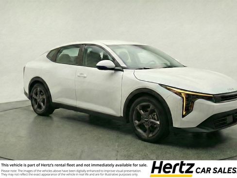 Used 2025 Kia K4 FWD image 1