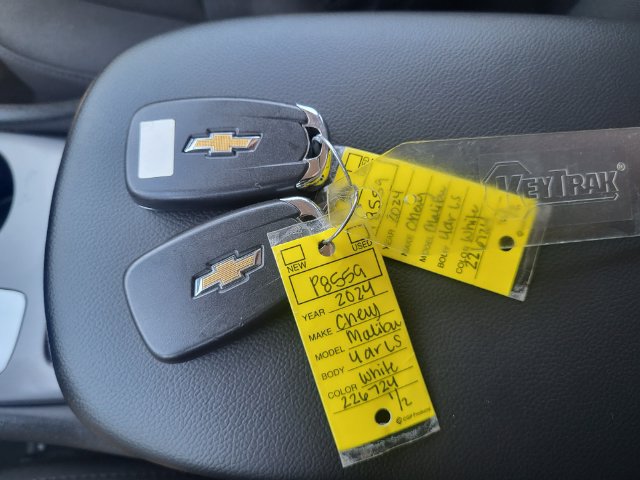 Used 2024 Chevrolet Malibu LS w/ Driver Confidence Package FWD image 23