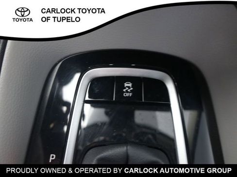 Used 2025 Toyota Corolla LE FWD image 15