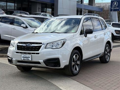 Used 2018 Subaru Forester 2.5i w/ Alloy Wheel Package image 3