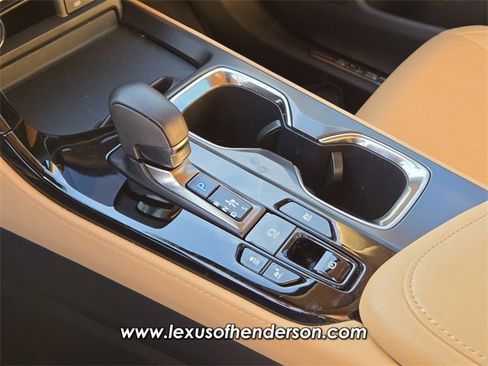 Used 2025 Lexus NX 350h 350h Premium image 31