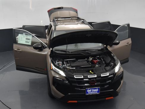 Certified 2025 Nissan Rogue Rock Creek image 41