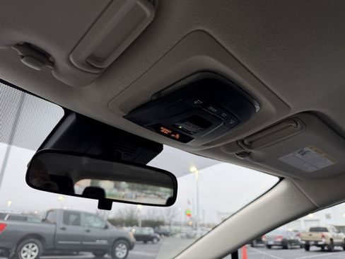 Certified 2024 Toyota Corolla LE image 28