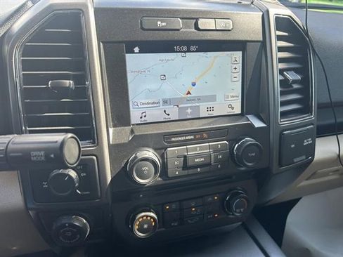 Used 2018 Ford F150 XLT w/ Equipment Group 302A Luxury image 14