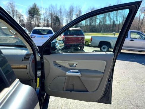 Used 2006 Volvo XC90 V8 image 14