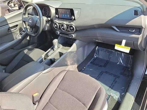 New 2025 Nissan Sentra S image 11