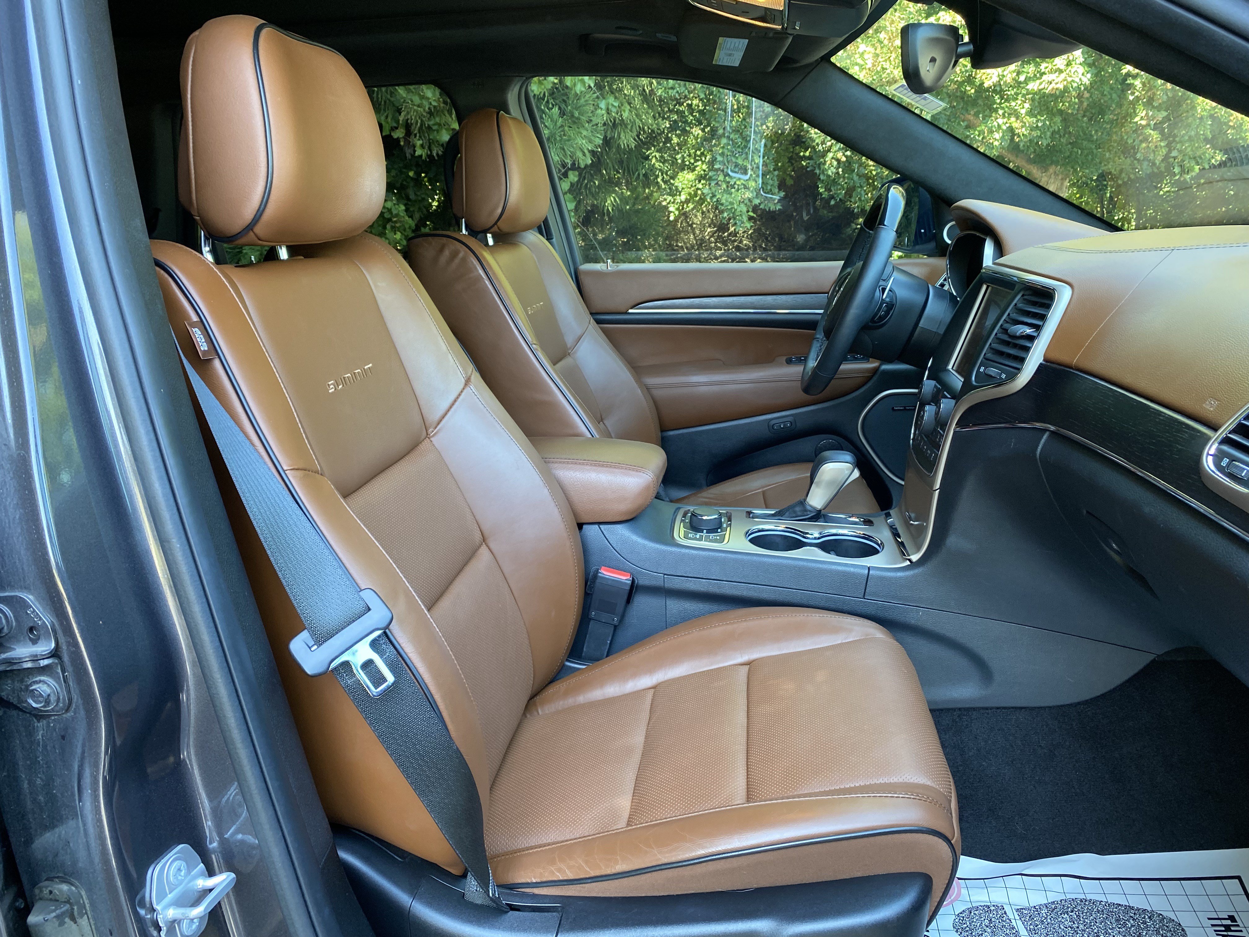 Used 2017 Jeep Grand Cherokee Summit AWD/4WD image 33