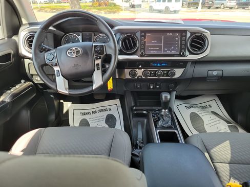 Used 2021 Toyota Tacoma SR5 image 13