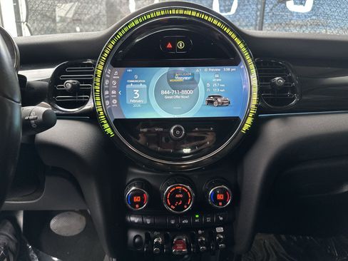 Used 2023 MINI Cooper S image 22