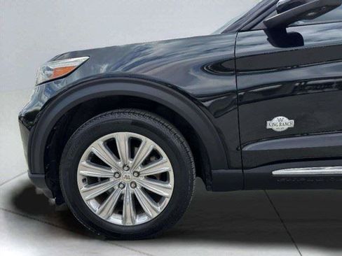 Used 2022 Ford Explorer King Ranch w/ Premium Technology Package AWD/4WD image 59