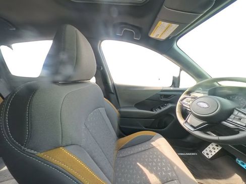 Certified 2025 Subaru Crosstrek 2.5i Sport w/ Crosstrek Mirror Package image 31