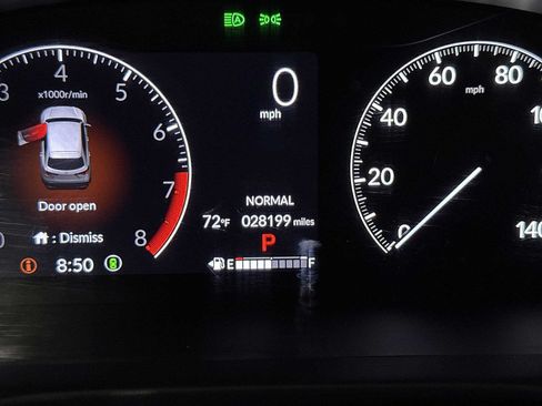 Used 2023 Honda HR-V LX image 19