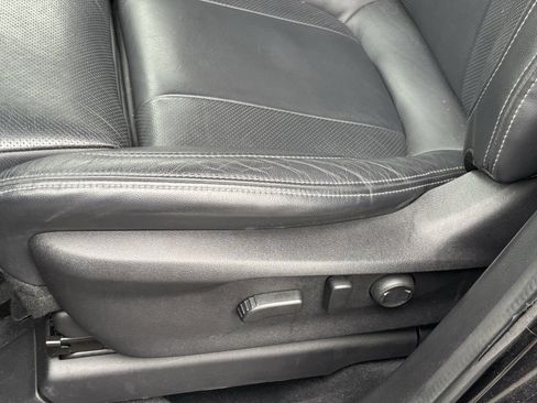 Used 2022 Subaru Ascent Limited image 17