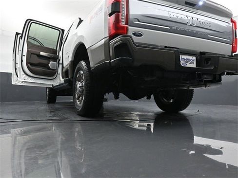 New 2026 Ford F350 King Ranch w/ FX4 Off-Road Package image 37