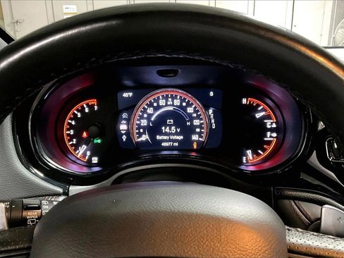 Used 2024 Dodge Durango GT image 19