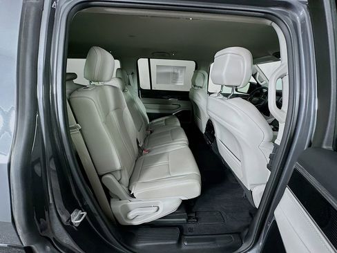 Used 2022 Jeep Wagoneer Series II image 36