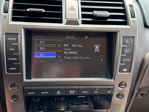 Used 2017 Lexus GX 460 w/ Navigation Package AWD/4WD image 19