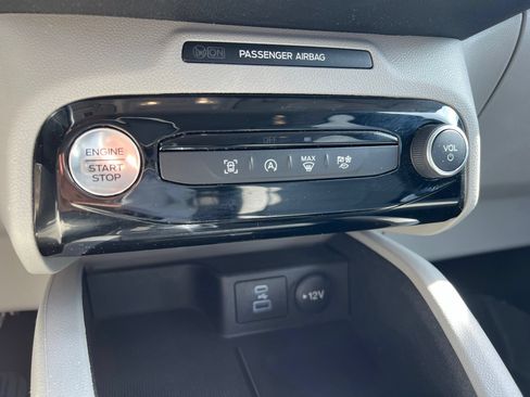 Used 2023 Ford Escape Active w/ Tech Pack #1 AWD/4WD image 30