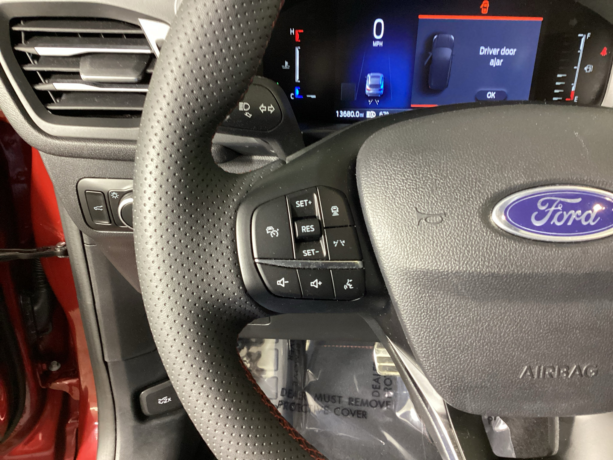 Used 2023 Ford Escape ST-Line Select w/ Tech Pack #1 AWD/4WD image 18