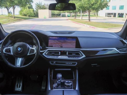 Used 2019 BMW X5 xDrive40i w/ M Sport Package AWD/4WD image 26