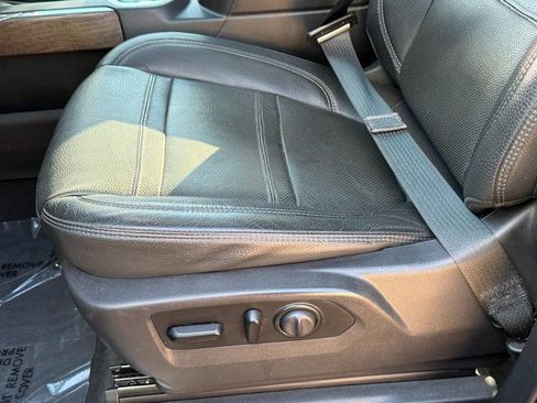 Used 2021 GMC Sierra 3500 Denali w/ Denali Ultimate Package image 24