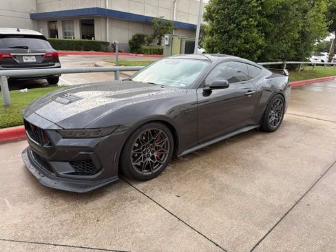 Used 2024 Ford Mustang GT Premium w/ GT Performance Package RWD image 2