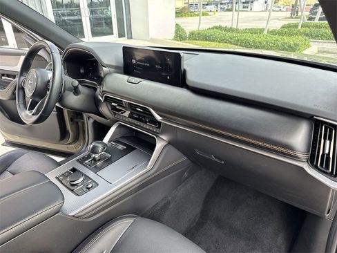 Used 2025 MAZDA CX-70 3.3 Turbo w/ Premium Plus Pkg image 33