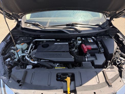 Used 2023 Nissan Rogue SV FWD image 33