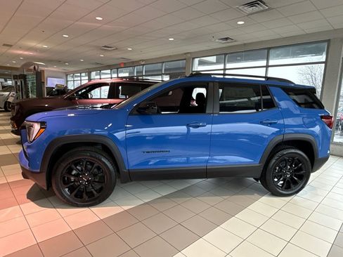 New 2026 GMC Terrain Elevation w/ Black Edition AWD/4WD image 7