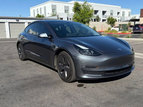 Used 2022 Tesla Model 3 Long Range AWD/4WD image 7
