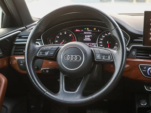 Used 2022 Audi A4 2.0T Premium w/ Convenience Package image 18